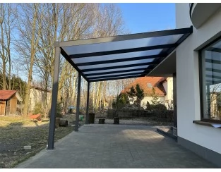 Zadaszenie tarasu Modern PRO 606x400 dach poliwęglanowy