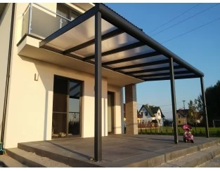 Zadaszenie tarasu Modern PRO 706x350 dach poliwęglanowy