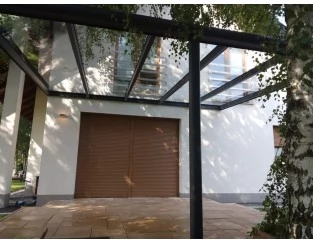 Zadaszenie tarasu Modern PRO 706x300 dach poliwęglanowy