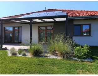 Zadaszenie tarasu Modern PRO+ 806x550 dach poliwęglanowy
